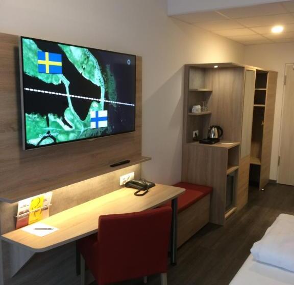Номер Стандарт Индивидуальный, Adesso Hotel Göttingen   Pay At Property On Arrival Ihr Automatenhotel In Göttingen