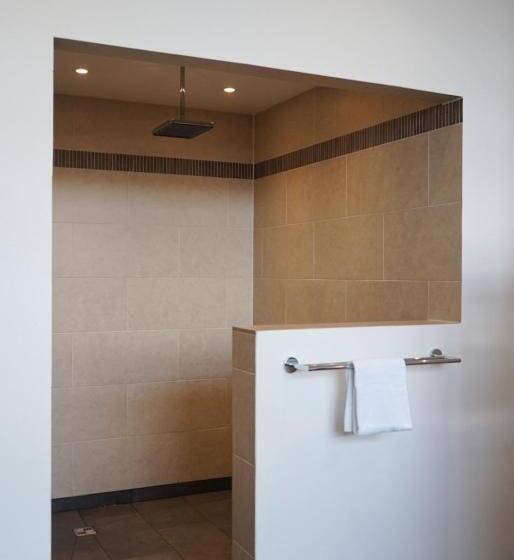 Апартаменты 3 Спальни, Aparthotel Am Zwinger
