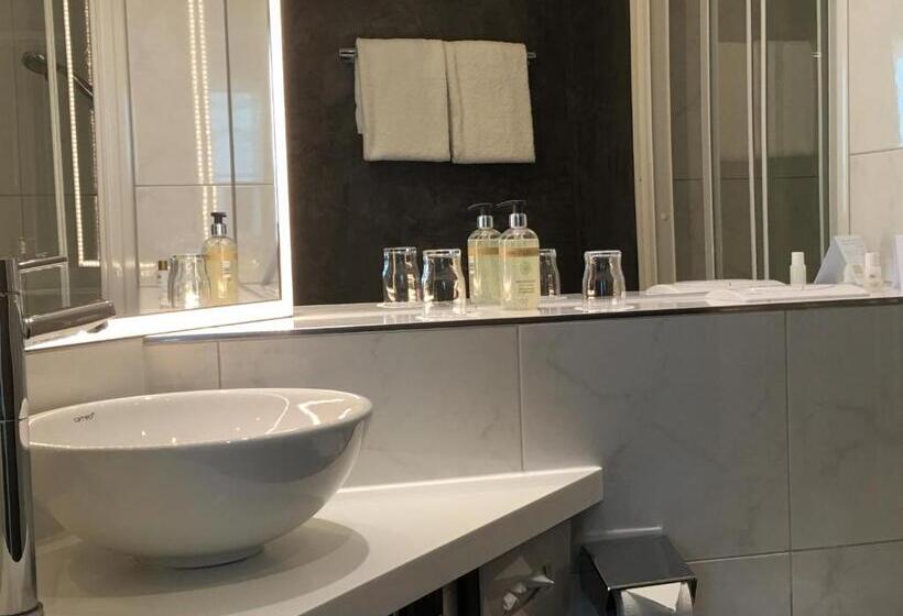 Семейный Номер, Boutique Hotel Am Rathaus   Reblaus