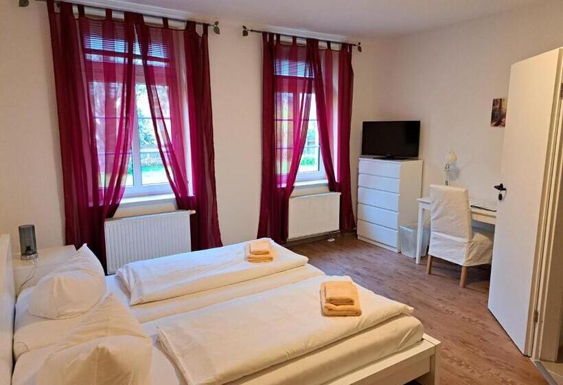 Номер Стандарт, Gastehaus Villa Seraphinum