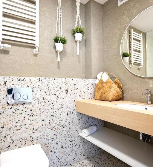 4인용 스탠다드 룸, Szuflada Rooms