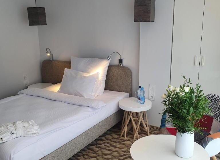 اتاق استاندارد یک نفره, West Baltic Resort Wellness & Spa