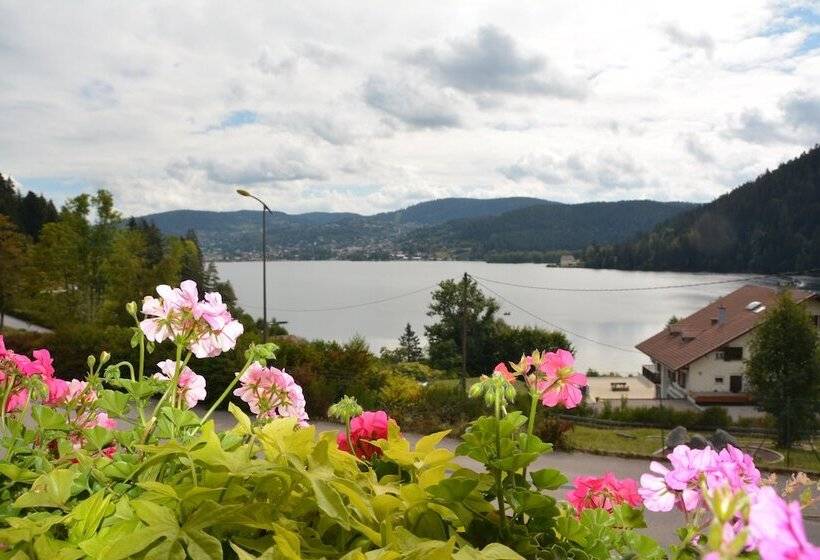 اتاق استاندارد سه نفره, Les Reflets Du Lac