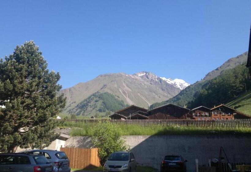 Номер Стандарт Индивидуальный, Berghotel Tyrol