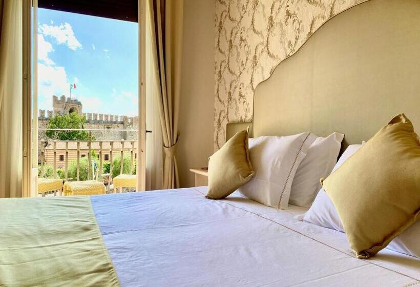 اتاق استاندارد با بالکن, Albergo Gardesana