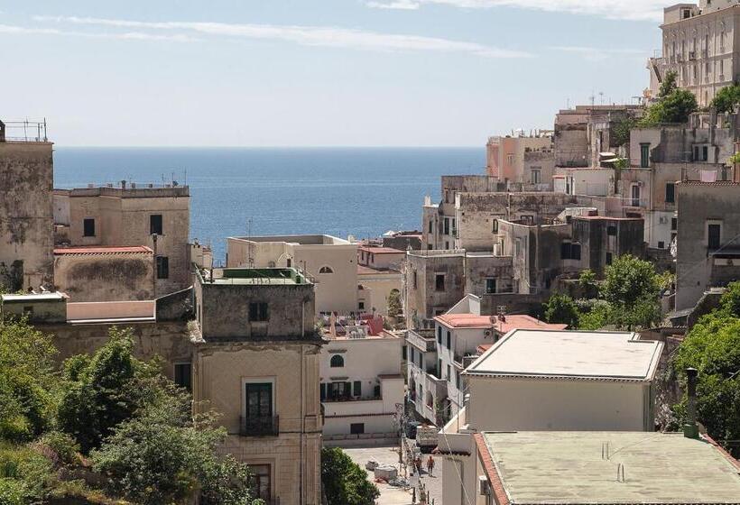 اتاق استاندارد, L'argine Fiorito
