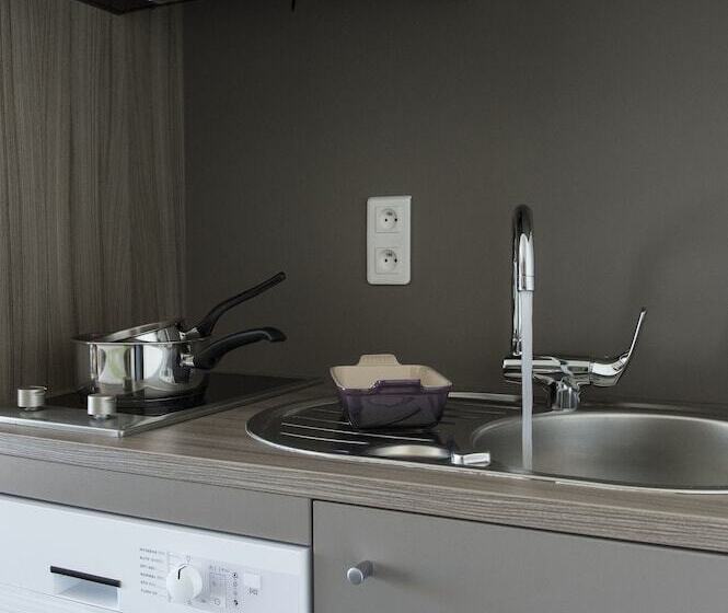 سوییت سوپریور, Suite Home Porticcio