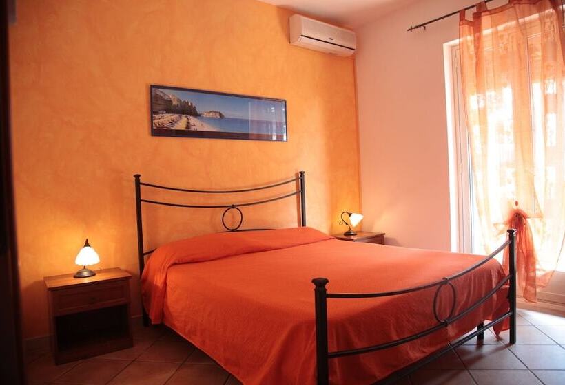 Апартаменты 1 Спальня, Residenza La Vigna