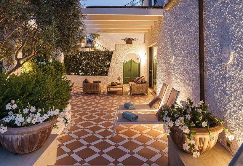 Люкс Deluxe Вид на Море, Botania Relais & Spa   The Leading Hotels Of The World