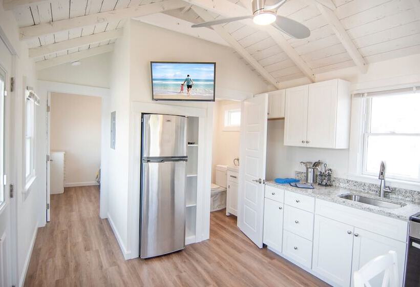 오두막, Truro Beach Cottages