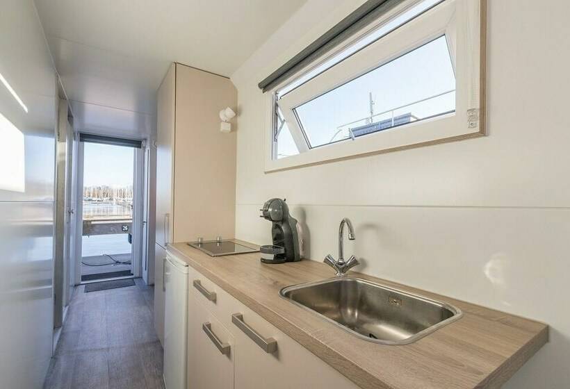 침실 2개 아파트, Marinaparcs Naarden