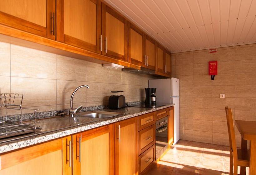 Дом 1 Спальня, Casa Raivinha