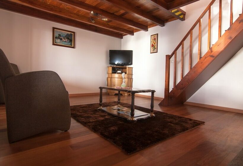 Дом 1 Спальня, Casa Raivinha