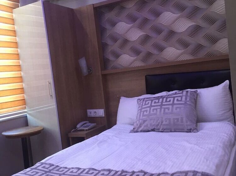 Номер Economy, Göznur Otel