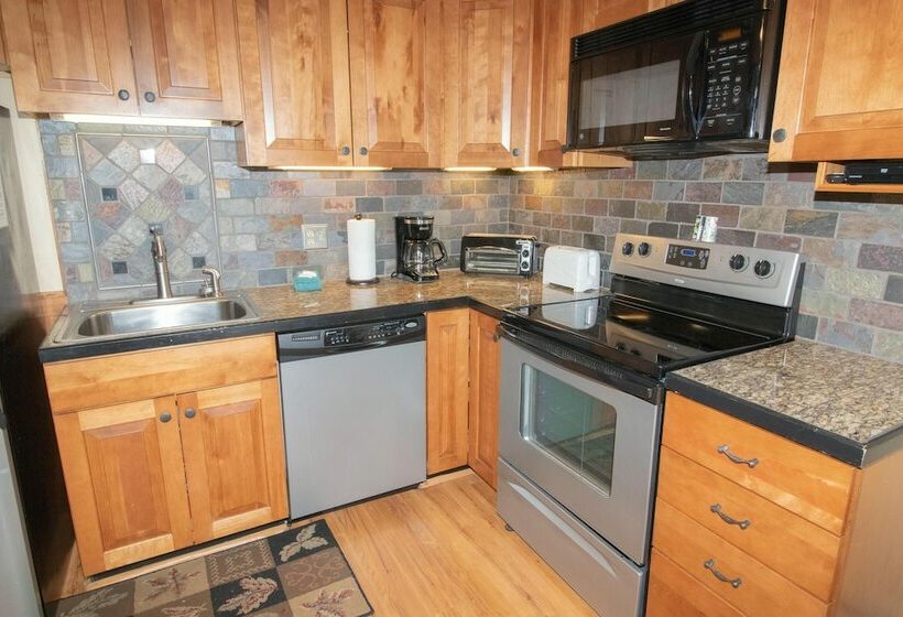 １ベッドルームアパートメント, Mountaintop Condos