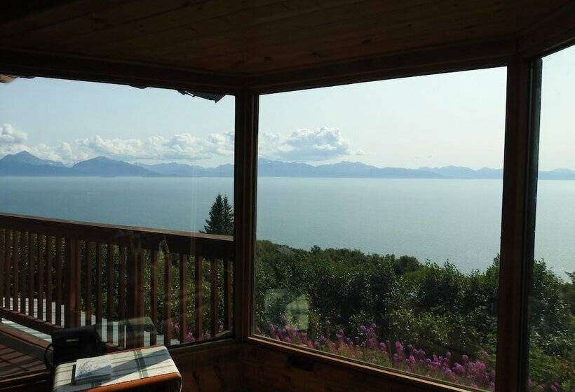 کابین, Alaska Adventure Cabins