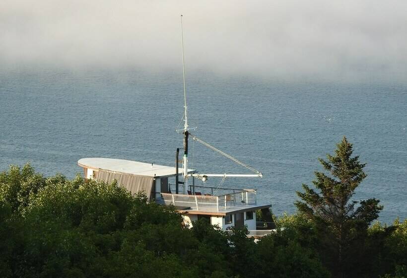 کابین, Alaska Adventure Cabins