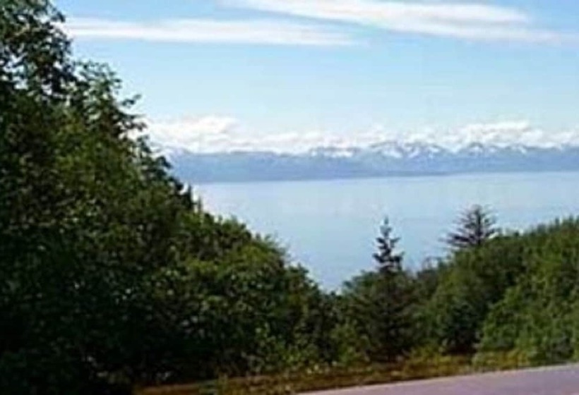 کابین, Alaska Adventure Cabins
