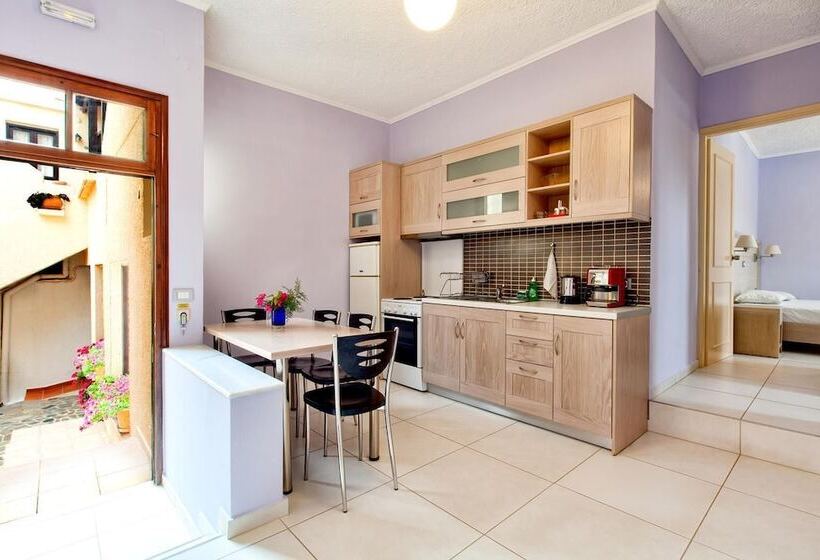 آپارتمان 2 خوابه با چشمانداز دریا, Giorgi S Blue Apartments