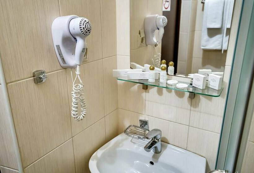 Quarto Economy, Teatralniy