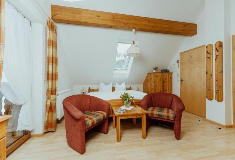 Студио Стандарт с Видом, Schwarzwald Hotel Kraeutle