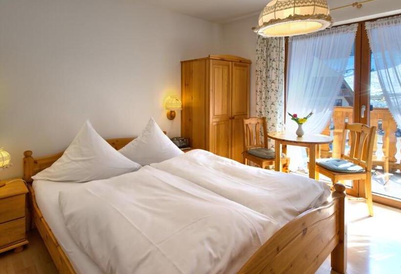 Апартаменты 1 Спальня, Schwarzwald Hotel Kraeutle