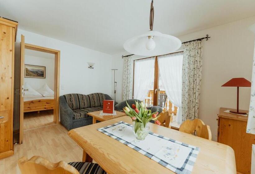 Апартаменты 1 Спальня, Schwarzwald Hotel Kraeutle