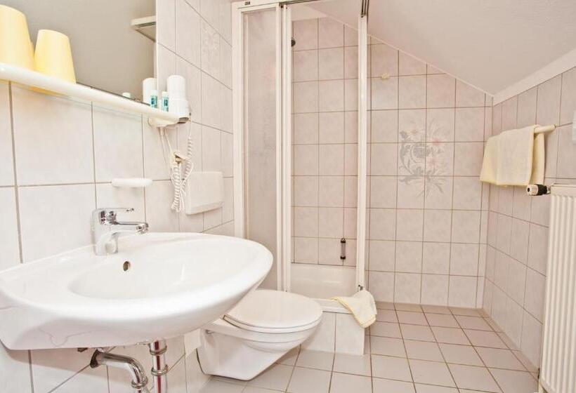 Номер Стандарт Индивидуальный, Frühstückshotel Landgasthof Kramer