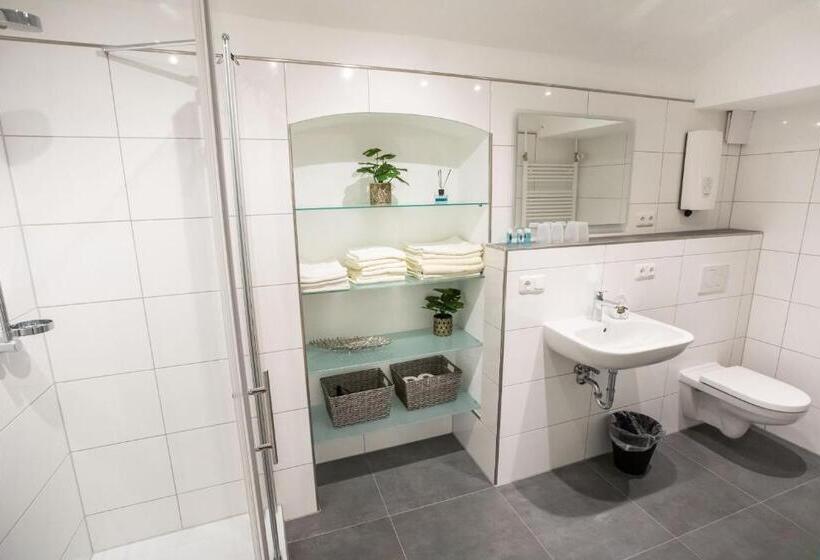Апартаменты 1 Спальня Нижний Этаж, Frühstückshotel Landgasthof Kramer