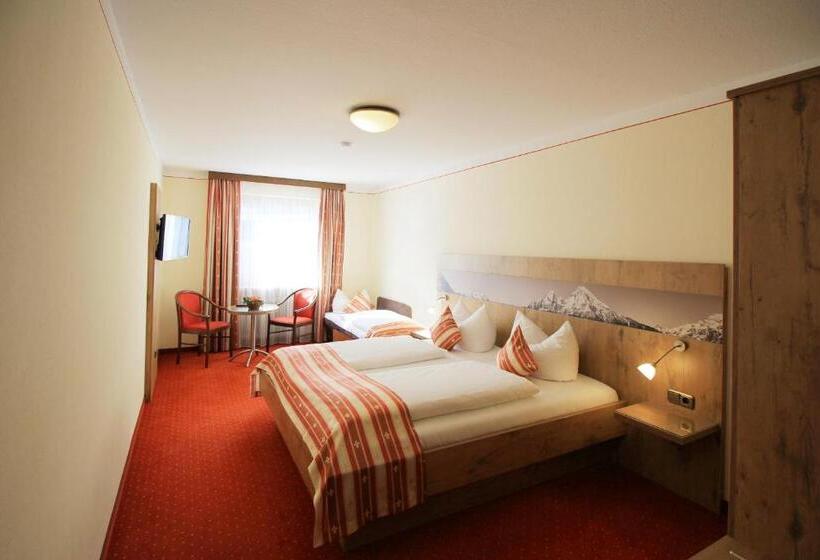 Номер Стандарт Трехместный, Alpenhotel Brennerbascht