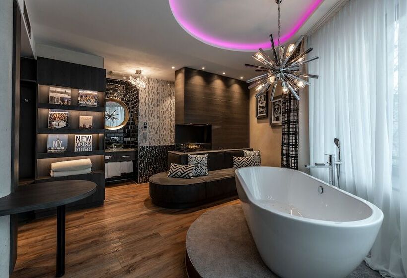 Номер Deluxe, Block Hotel & Living