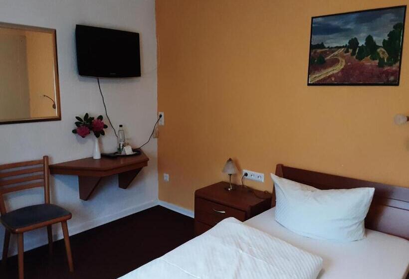 Номер Стандарт, Gasthof Zur Krone