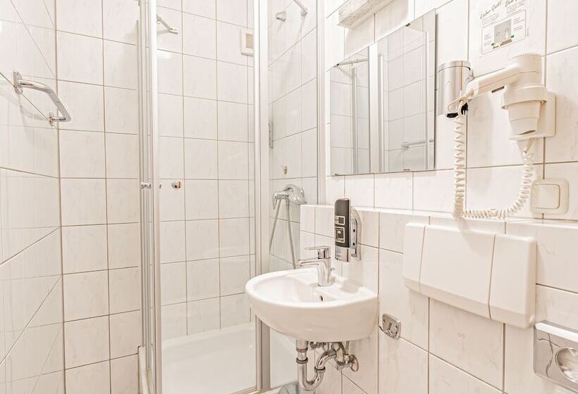 Quarto Estandar Individual, Tannenblick
