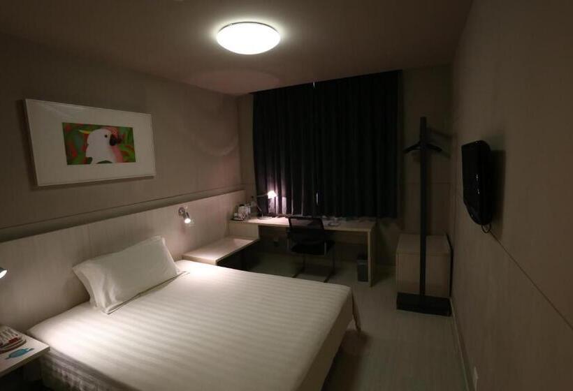 Номер Стандарт, Jinjiang Inn Shenyang Army General Hospital