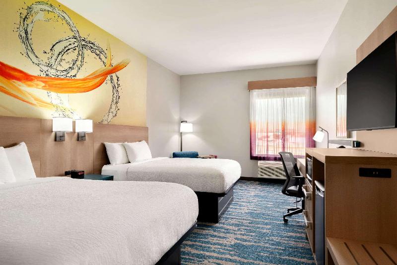 Номер Deluxe Адаптированный для Инвалидов, La Quinta Inn & Suites By Wyndham San Antonio Seaworld Lafb