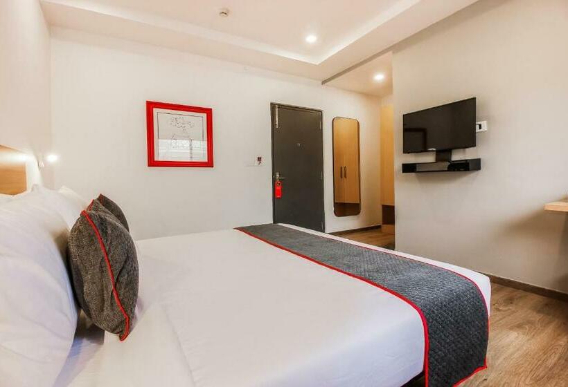 三人经典房间, Super Townhouse Begumpet Near Hyderabad Central