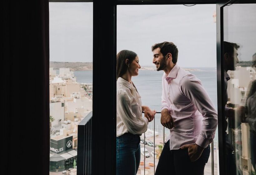 اتاق سوپریور با چشم‌انداز دریا, Ibis Styles St Pauls Bay Malta