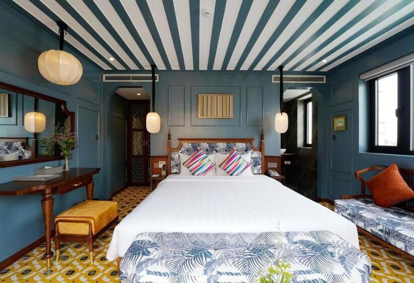 اتاق لوکس با چشم‌انداز استخر, Son Hoi An Boutique Hotel & Spa