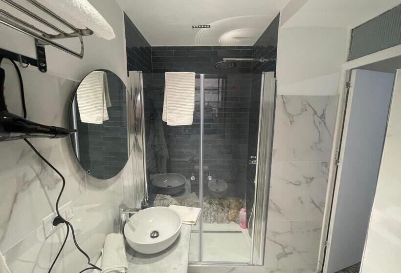 اتاق استاندارد با تخت بزرگ, Belvedere Suite