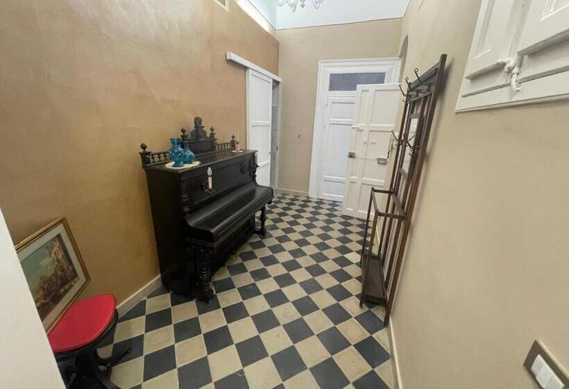 اتاق استاندارد با تخت بزرگ, Belvedere Suite
