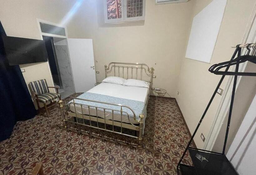 اتاق استاندارد با تخت بزرگ, Belvedere Suite