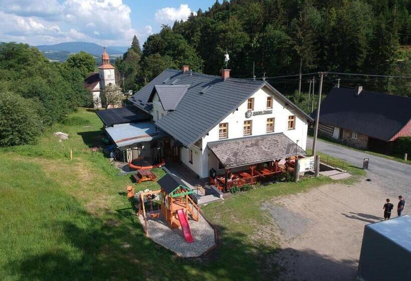 کلبه ییلاقی, Penzion štvanice