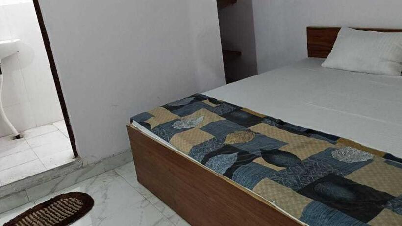 Трехместный Номер Классика, Pop 91492 Jsb Royal Inn