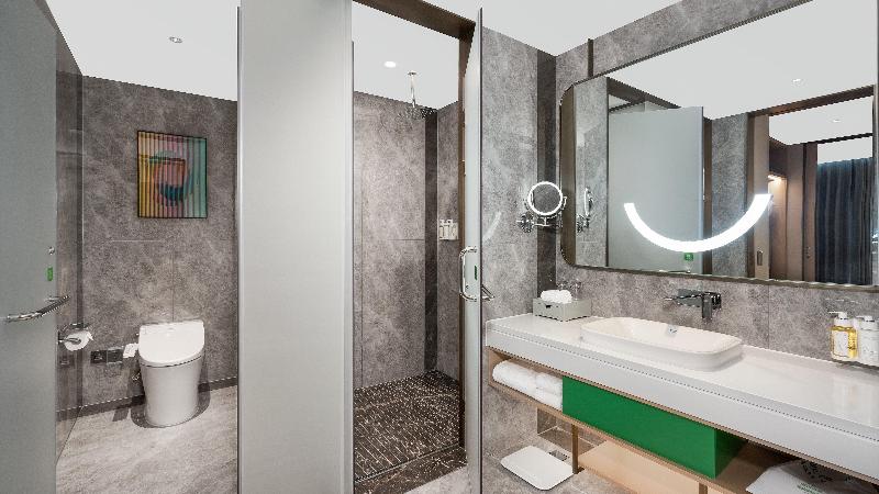 سوئیت با تخت بزرگ, Holiday Inn Changsha Malanshan, An Ihg