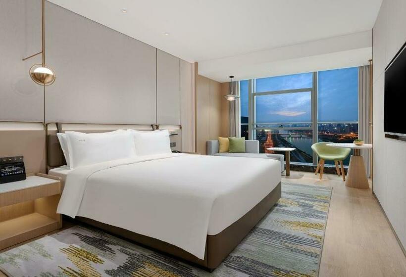 اتاق استاندارد با تخت بزرگ, Holiday Inn Changsha Malanshan, An Ihg