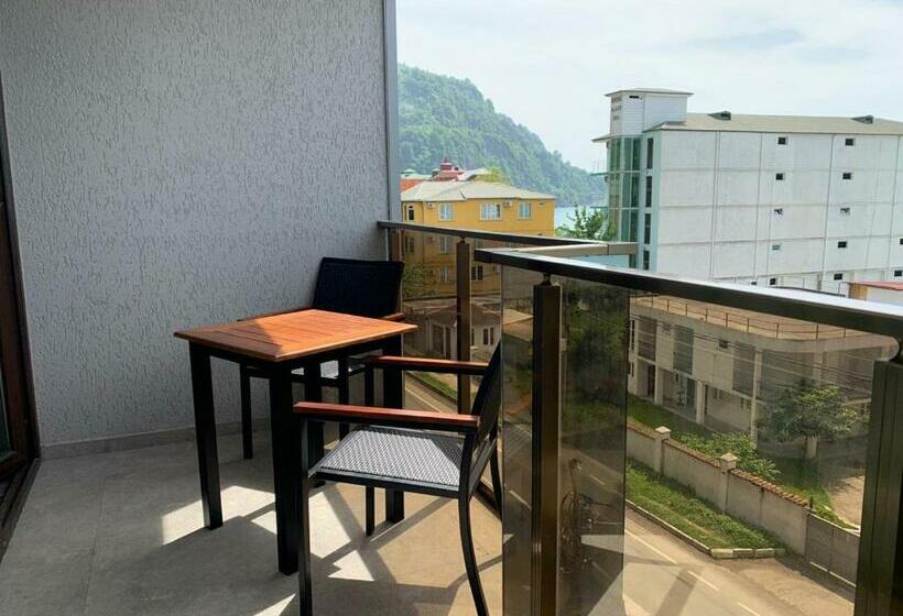اتاق لوکس, Green Rock Hotel Boutique