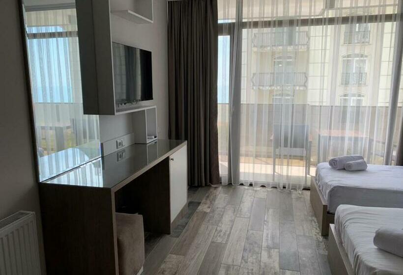 اتاق لوکس, Green Rock Hotel Boutique