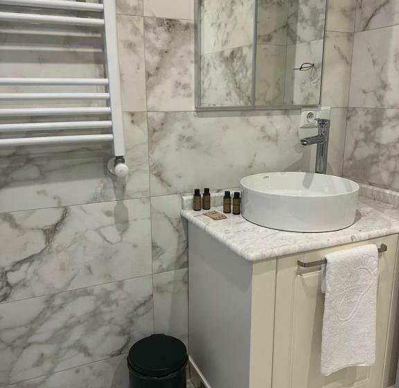 اتاق لوکس, Green Rock Hotel Boutique