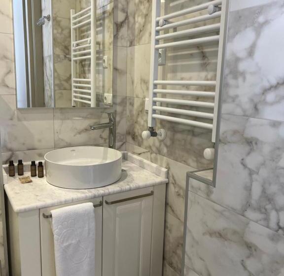 اتاق لوکس, Green Rock Hotel Boutique
