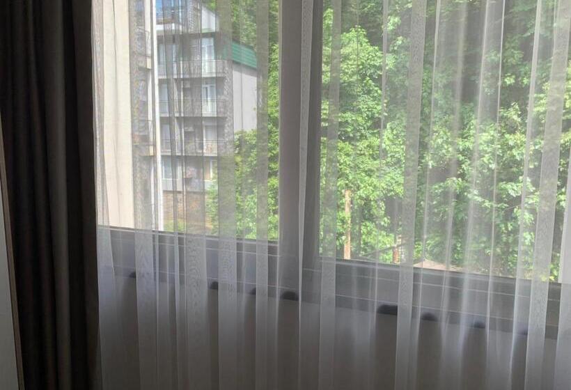 اتاق لوکس, Green Rock Hotel Boutique